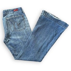 CITIZENS OF HUMANITY 90s Y2K “Faye” Distressed Low Rise Full Leg Flare Jeans